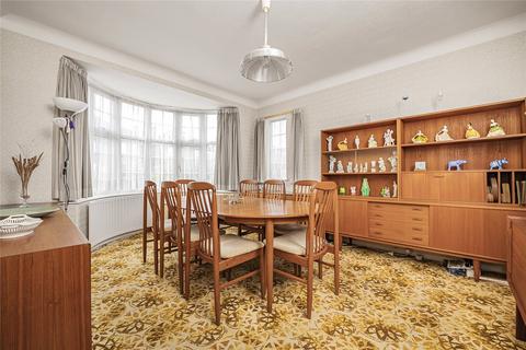 4 bedroom detached house for sale, Linkside, New Malden, KT3