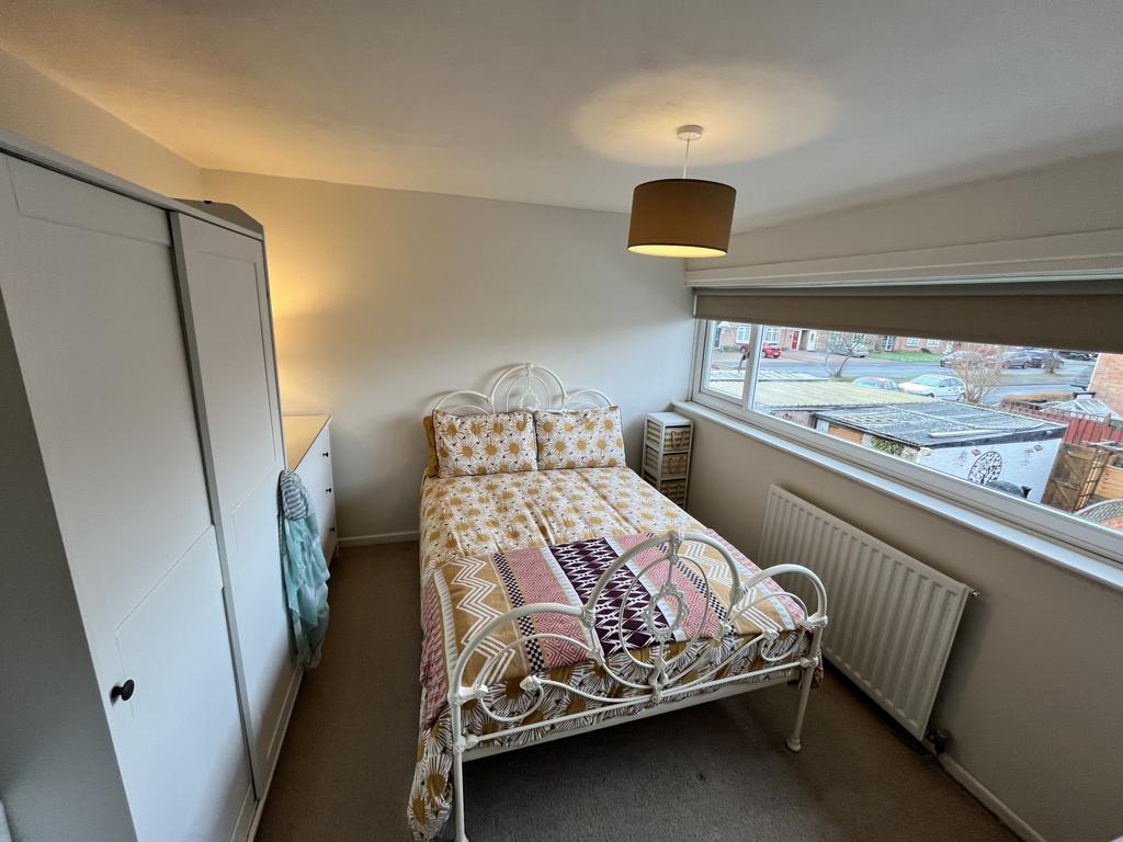 Back bedroom