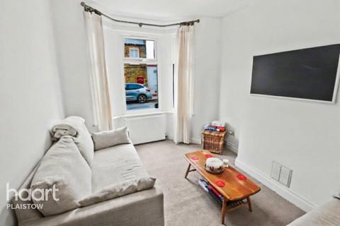 3 bedroom terraced house for sale, Helena Road Plaistow, London