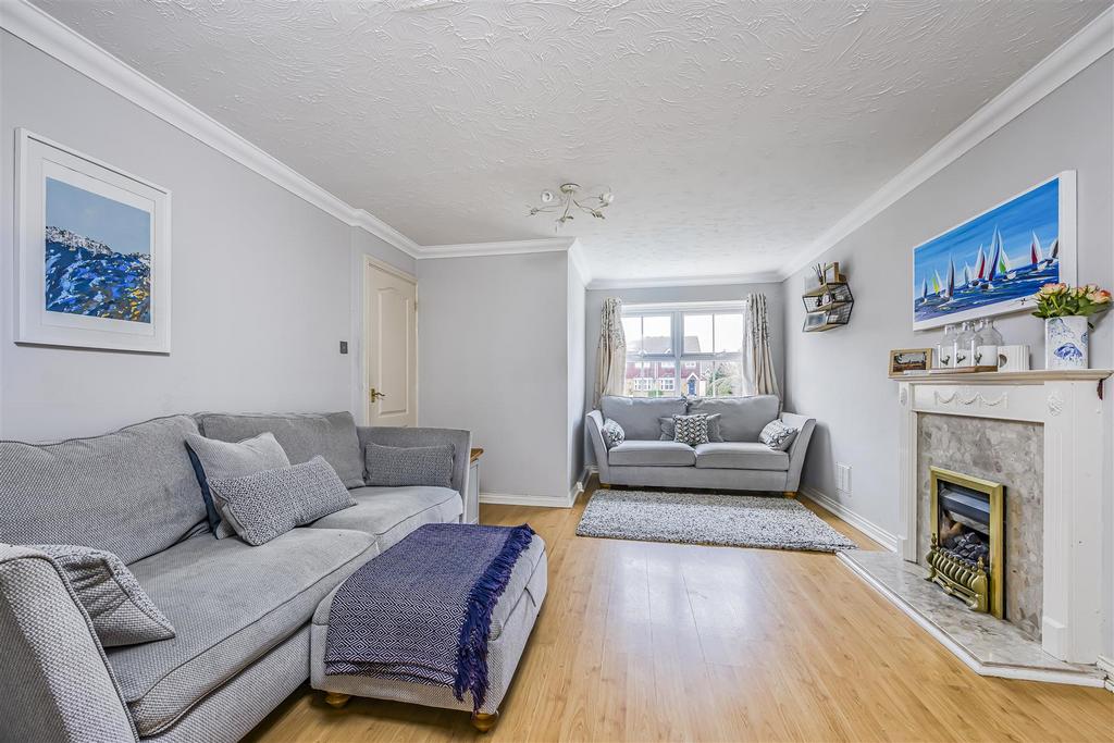 37 Aubrey Close, Hayling Island-Portico Marketing-S