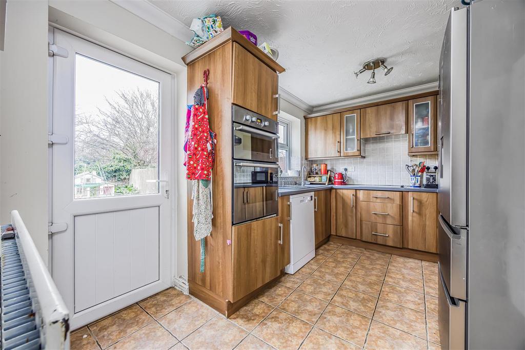 37 Aubrey Close, Hayling Island-Portico Marketing-S