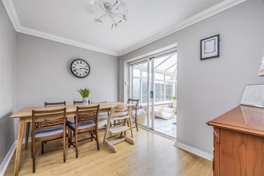 37 Aubrey Close, Hayling Island-Portico Marketing-S