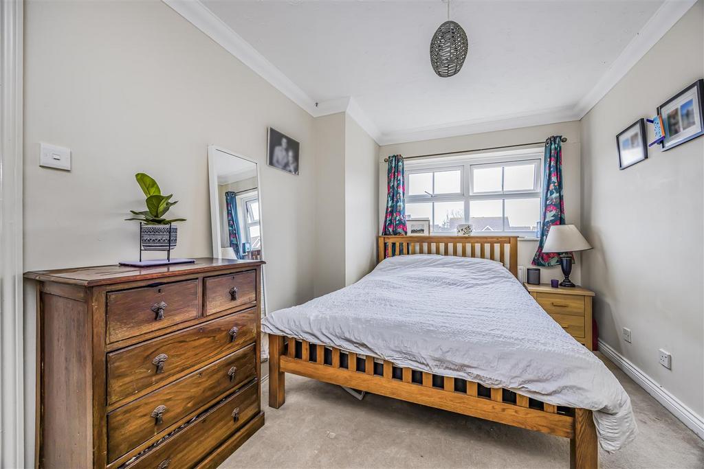 37 Aubrey Close, Hayling Island-Portico Marketing-S