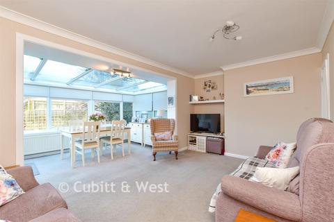 3 bedroom chalet for sale, Keymer Avenue, Peacehaven, East Sussex