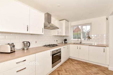 3 bedroom detached house for sale, Cornflower Avenue, Hythe, Kent