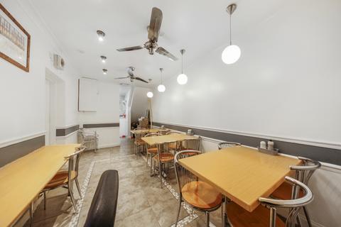 Mixed use for sale, London SE22