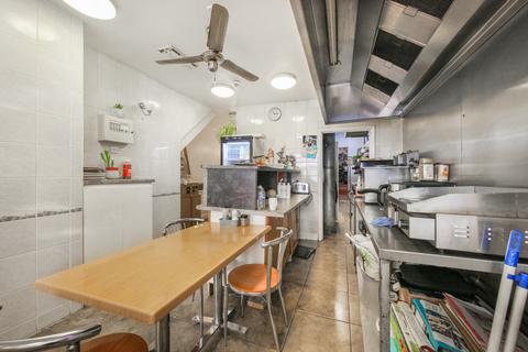 Mixed use for sale, London SE22
