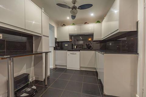 5 bedroom semi-detached house for sale, Kestrel Close, Caldicot, NP26