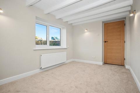 3 bedroom semi-detached house for sale, Long Causeway, Stanley, Wakefield, West Yorkshire