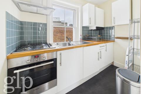 Studio to rent, Cleveland Street, Fitzrovia, W1T