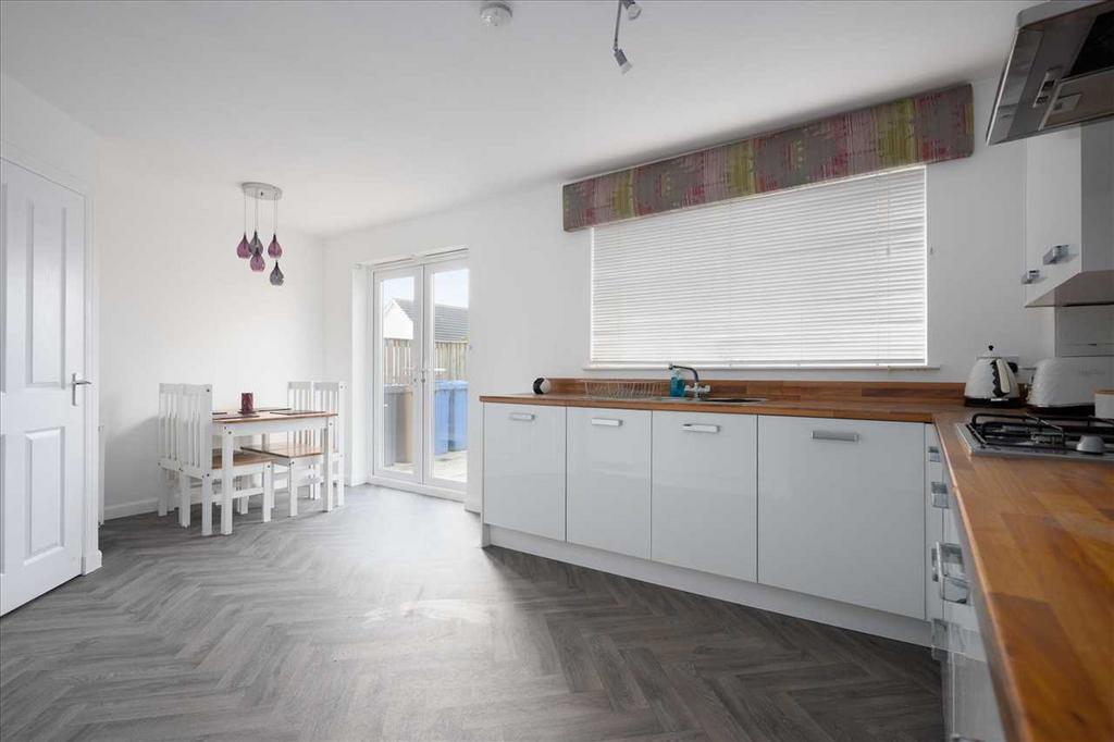 Breakfast kitchen