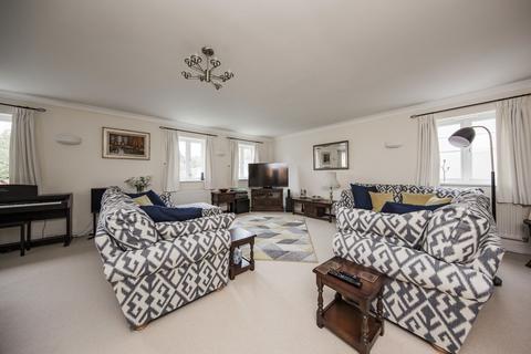 4 bedroom detached house for sale, Beech Close, Tunbridge Wells