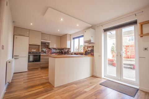 3 bedroom semi-detached house for sale, Abbeyfield Close, Gateshead, NE8 2PS