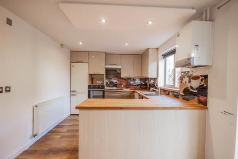 3 bedroom semi-detached house for sale, Abbeyfield Close, Gateshead, NE8 2PS