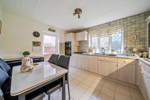 undefined, Guildford Road, Ottershaw, KT16