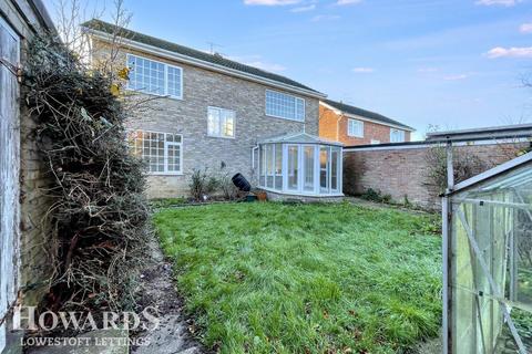 undefined, Orchard Rise, BECCLES