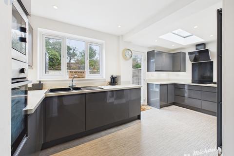 3 bedroom detached house for sale, Ramworth Way, Aylesbury