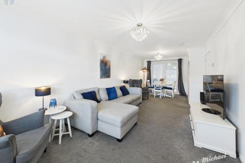 3 bedroom detached house for sale, Ramworth Way, Aylesbury