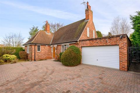 4 bedroom detached house for sale, Main Street, Upper Poppleton, York, YO26 6DL