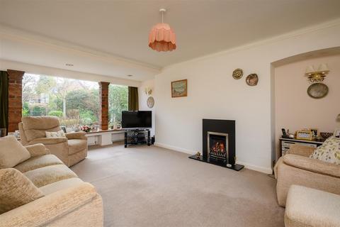 4 bedroom detached house for sale, Main Street, Upper Poppleton, York, YO26 6DL