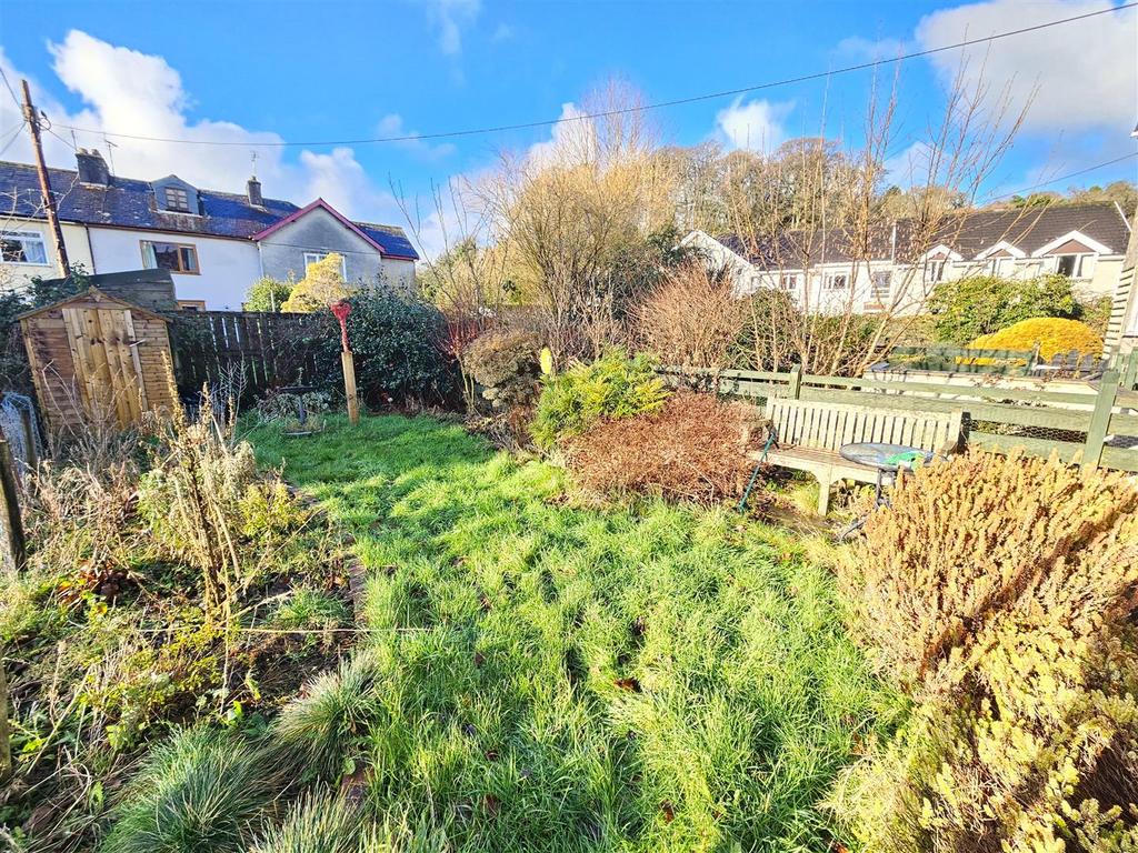 Rear Gardens.jpg