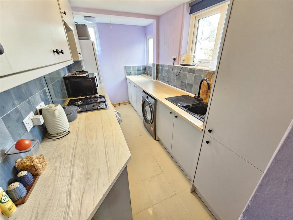 Kitchen.jpg
