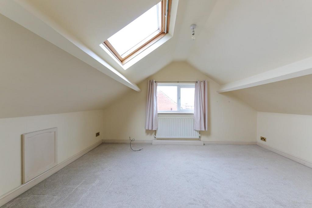 Loft room.jpg
