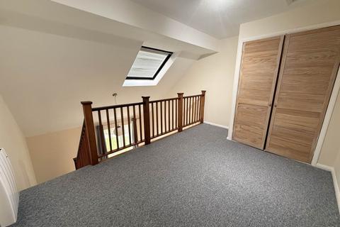 undefined, Favell Drive, Milton Keynes MK4