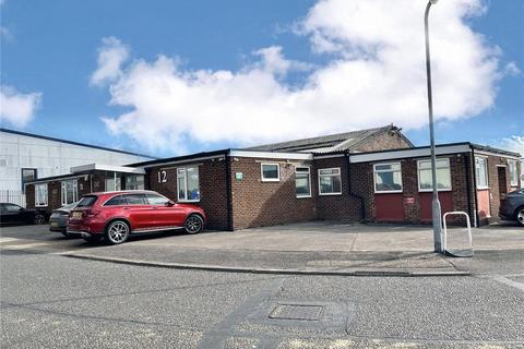 Office to rent, 12 Tallon Rd Brentwood CM13 1TF