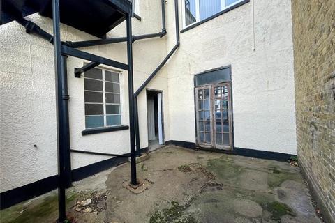 Retail property (high street) to rent, 178 St. Marys Ln Upminster RM14 3BT
