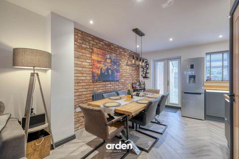 3 bedroom semi-detached house for sale, Mallow Drive, Bromsgrove, B61