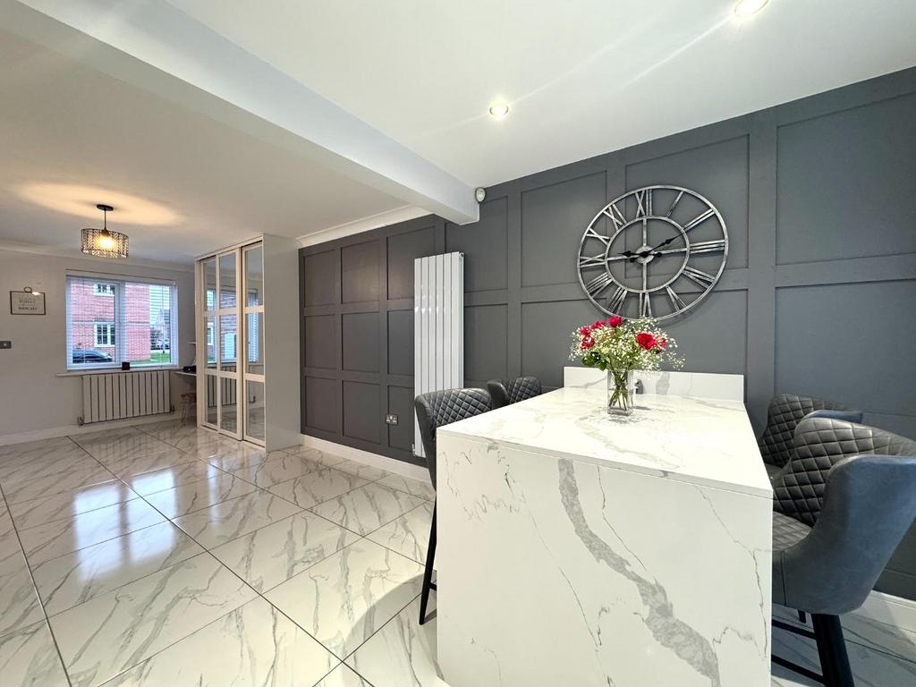 Kitchen/living area