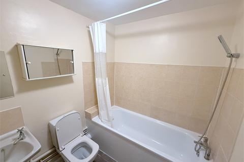 1 bedroom flat to rent, Kellett Road, Brixton, London.
