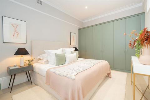 1 bedroom flat for sale, Philbeach Gardens, London SW5