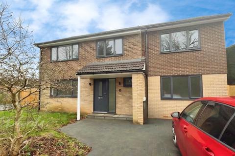 undefined, Great Elms Hadlow TN11