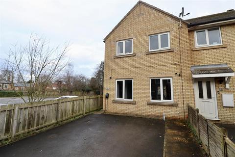 3 bedroom end of terrace house for sale, St Marys Court, Pocklington