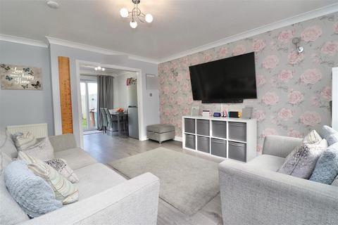 3 bedroom end of terrace house for sale, St Marys Court, Pocklington