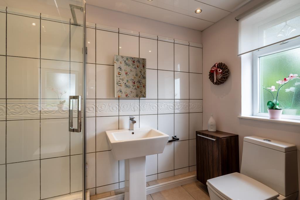 Master En-Suite