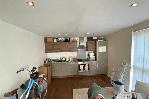 2 bedroom apartment to rent, Alto, Sillavan Way, Salford, M3