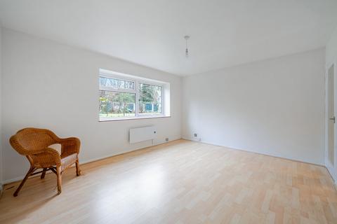 1 bedroom flat for sale, Woodridings, Elgin Road, Weybridge, KT13