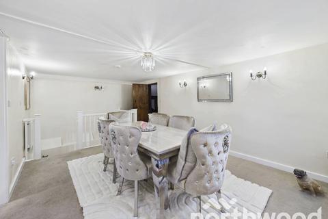 undefined, 1 Coronation Square, Romney Marsh, Lydd, TN29