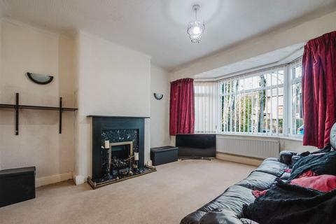 4 bedroom semi-detached house for sale, Fairway, Prestwich, M25