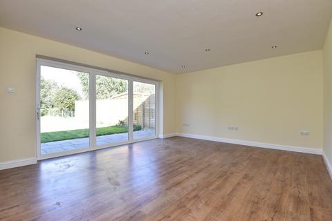 3 bedroom bungalow for sale, 7 Smithwood Avenue, Cranleigh, GU6