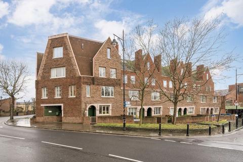 Nunhead Lane, London SE15
