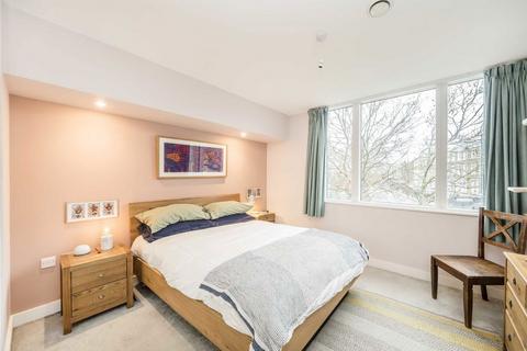 2 bedroom maisonette for sale, Nunhead Lane, London SE15