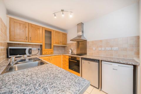 2 bedroom flat to rent, Maynards Quay, London E1W