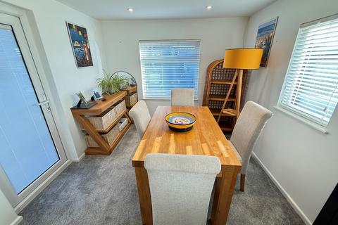 1 bedroom semi-detached house for sale, Castle Hill Road, Dunstable LU6