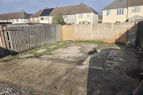 3 bedroom end of terrace house for sale, Poynters Road, Dunstable LU5