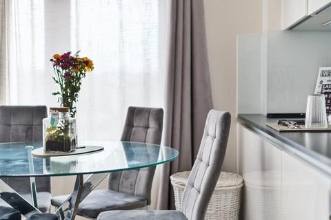 2 bedroom flat for sale, Newbury,  Berkshire,  RG14