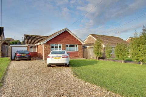 3 bedroom detached bungalow for sale, Fairview Drive, Hythe